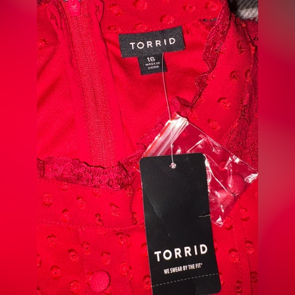 Midi Clip Dot Button-Front Swing Dress - Picture 5 of 7